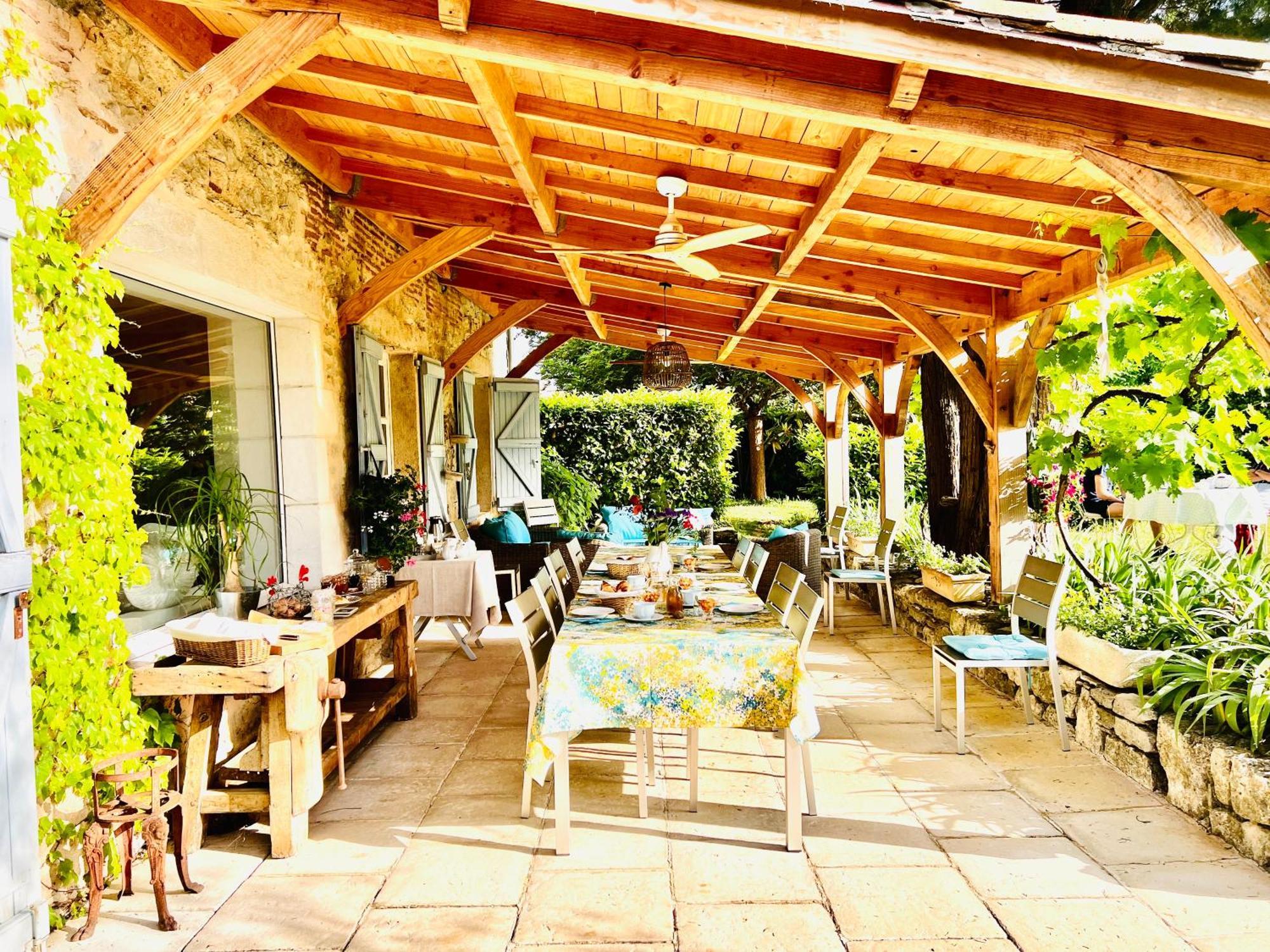 לינה וארוחת בוקר Mercuès Le Relais Des Anges מראה חיצוני תמונה