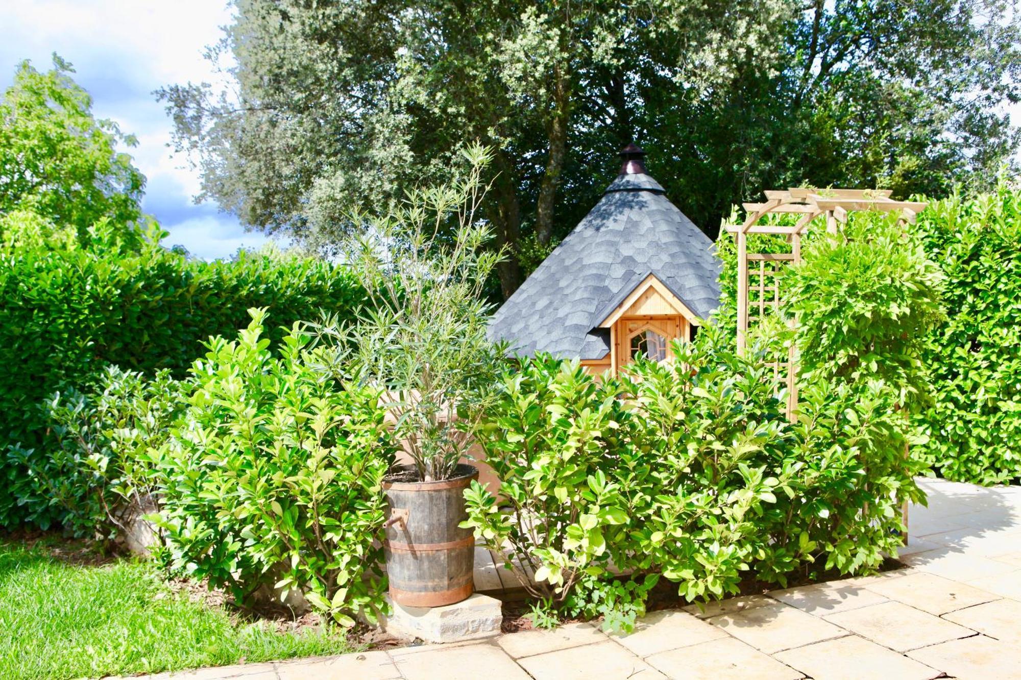 לינה וארוחת בוקר Mercuès Le Relais Des Anges מראה חיצוני תמונה
